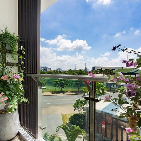 The Peak Midtown Twobedroom With Balcony Хошимин Экстерьер фото