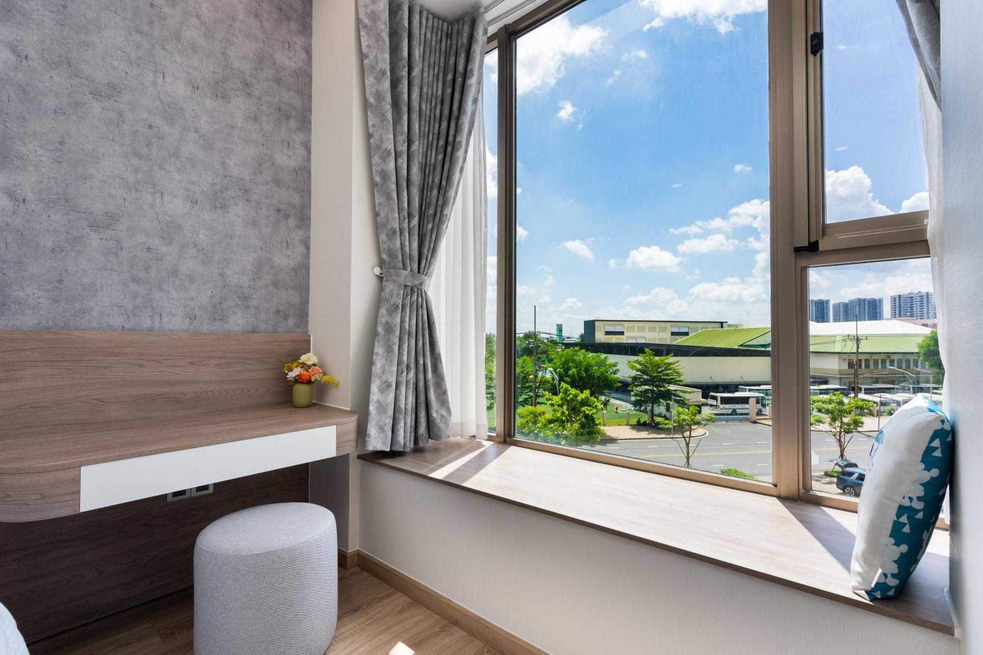 The Peak Midtown Twobedroom With Balcony Хошимин Экстерьер фото