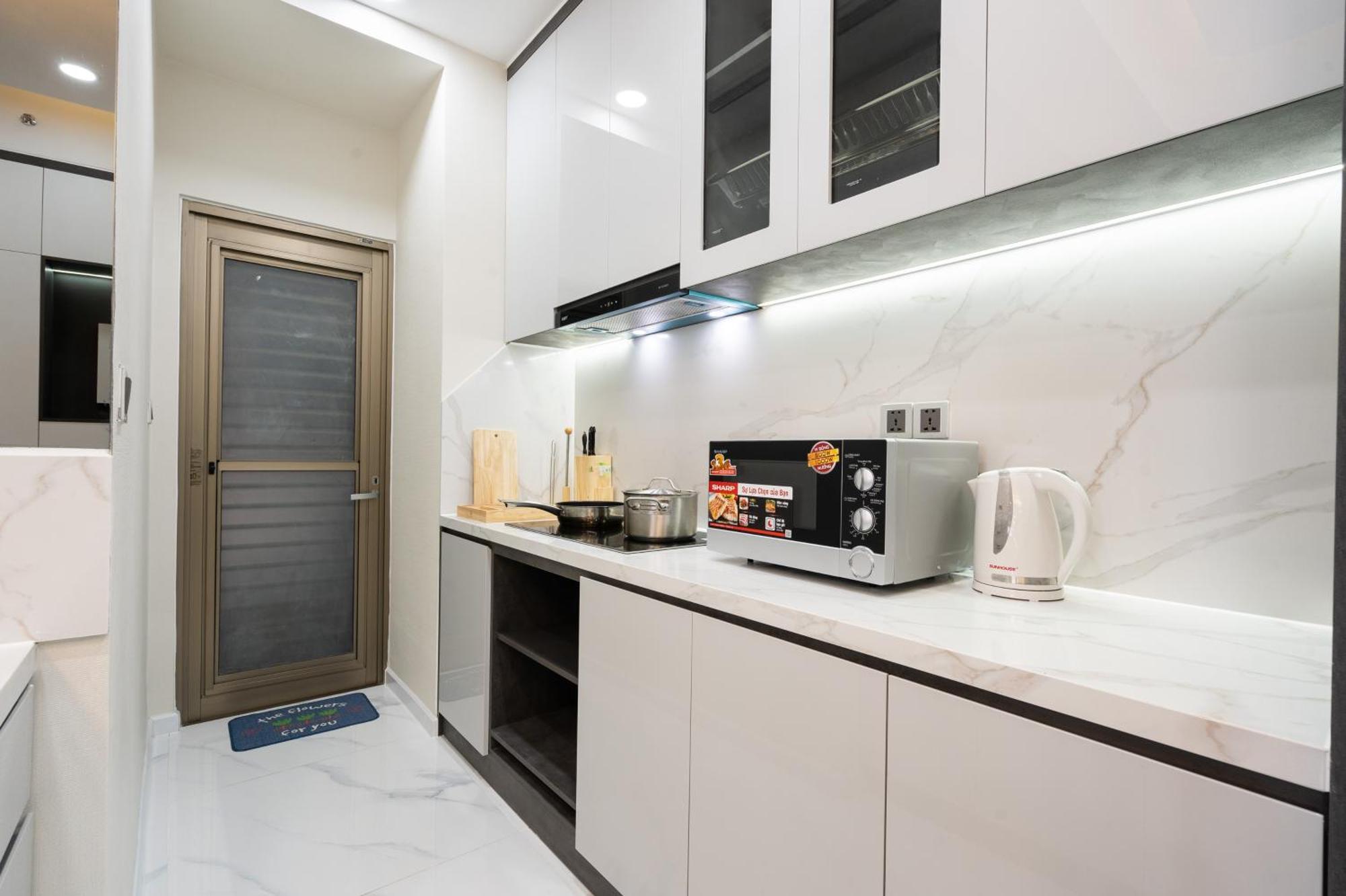 The Peak Midtown Twobedroom With Balcony Хошимин Экстерьер фото