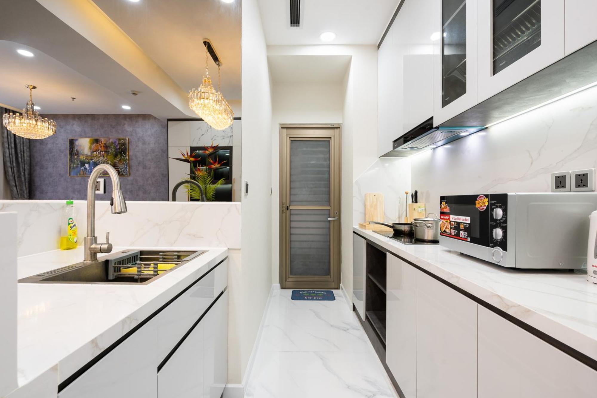 The Peak Midtown Twobedroom With Balcony Хошимин Экстерьер фото