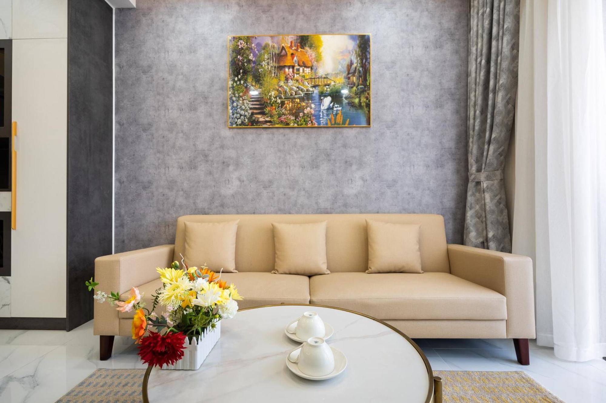 The Peak Midtown Twobedroom With Balcony Хошимин Экстерьер фото